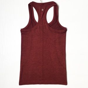 Lululemon Swiftly Tech 2.0 Cassis Chianti size 4